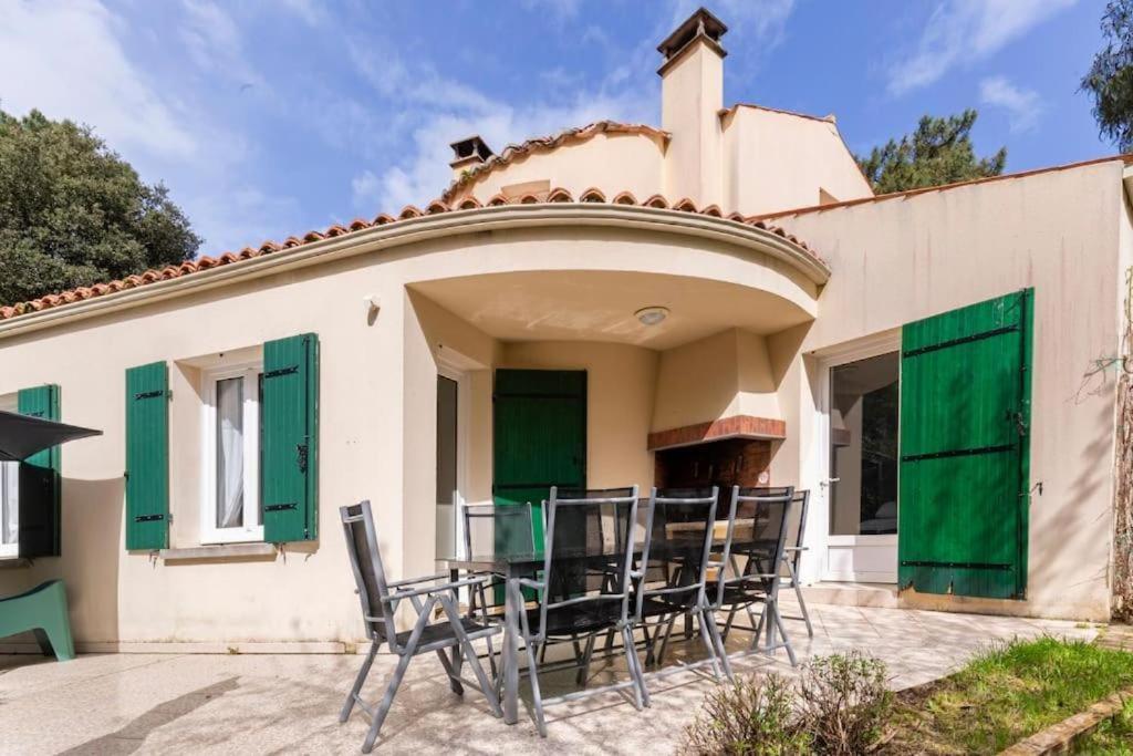 La Maison Des Epinouses, 4 Chambres A 450M De La Plage De Chaucre แซ็งต์-จอร์จส์-โดเลรง ภายนอก รูปภาพ